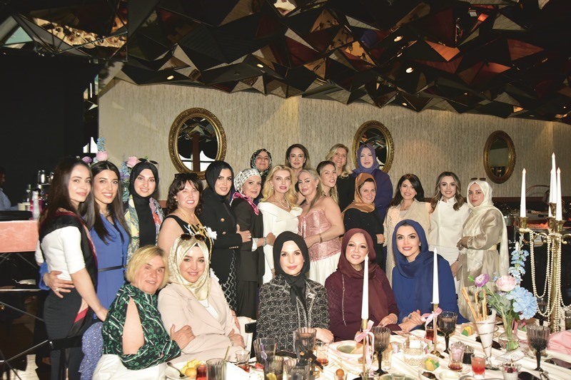 �rem Özevin : Yeni Ya��n� Sheraton Ataköy�de Özel Bir Davetle Kutlad� 